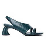 Veneta Slingback Heels (Navy)